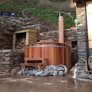 Hot tub for a Beach Hut, Devon, June 2014